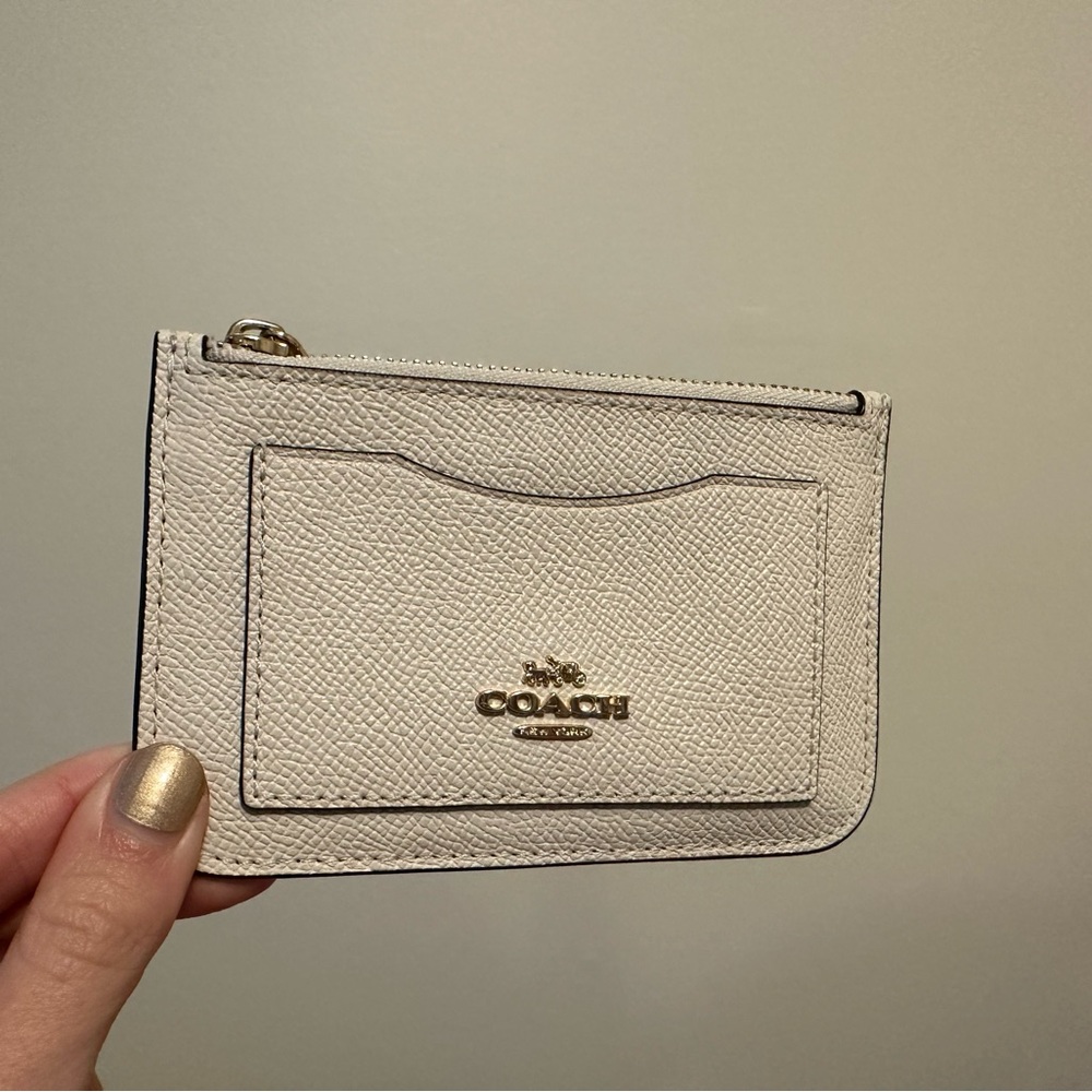 Coach Chalk Zip Card Case